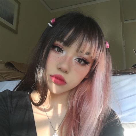 Lina On Instagram Woahhhhhhhh Aesthetic Hair Half Dyed Hair Hair