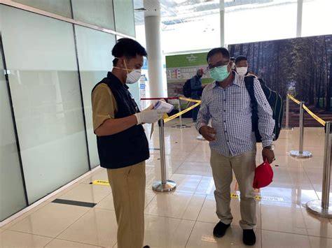 Penumpang Bandara Soetta Wajib Isi Kartu Kesehatan Tagar