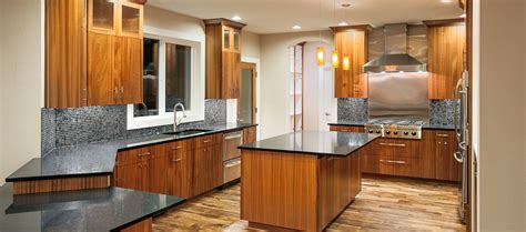 As promised, here are the finished photos of the kitchen countertops and backsplash. Granite & Quartz Kitchen Countertops | Lexmar USA