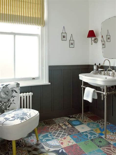 Browse 217 small galley bathroom on houzz you have searched for small galley bathroom ideas and this page displays the best picture matches we have for small galley bathroom ideas in july 2021. 10 Modern Small Bathroom Ideas for Dramatic Design or ...