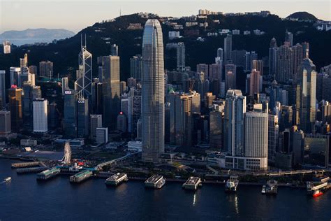 Talent Crunch Risks Hong Kongs Financial Sector As More Expats Leave Daily Sabah
