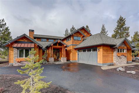 Attractive Mountain Craftsman House Plan with Vaulted ...