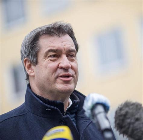 Hier finden sie alle infos rund um den der bayerische politiker markus söder (csu) ist als arbeiterkind im westen von nürnberg aufgewachsen. Söder: Kostüme-Gucken an Fasching wird mir fehlen - WELT