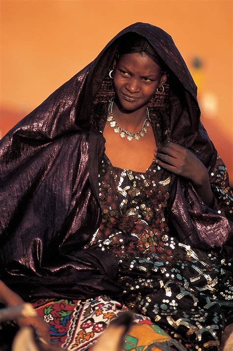 Targui Tuareg Woman Dressed In Festival Tuareg Woman Traditional