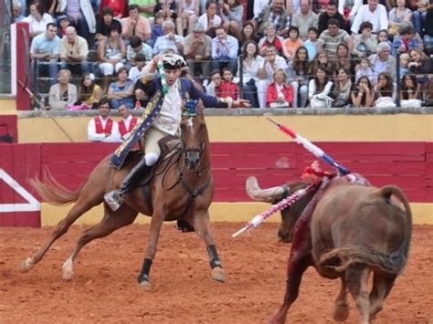 Alcacer dia 2 de outubro vila franca dia 4 de outubro 22 horas redondo dia 5 de outubro chamusca 7 de outubro 22 horas. De Antologia - António Ribeiro Telles e Santarém - Na ...