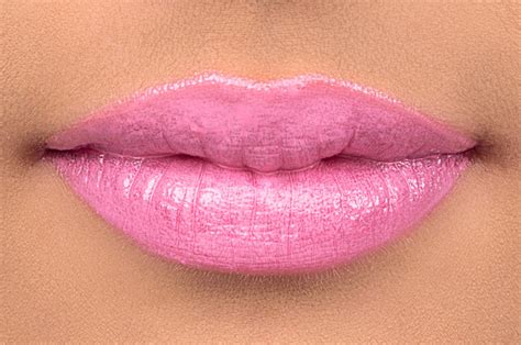 Bubble Yum The Bubblegum Pink Lipstick Review Beautylish