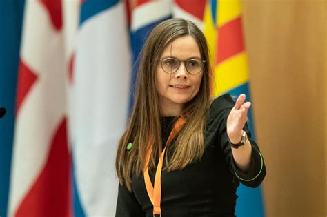 Islands Statsminister Katrín Jakobsdóttir Vid öppnande Av Nordiska