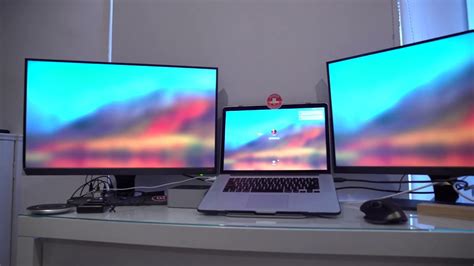 How To Use Mac Laptop And Monitor As Two Screens Gadgetpilot