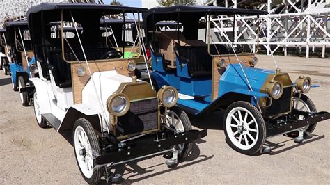 Antique autos arrive at Kings Island - YouTube