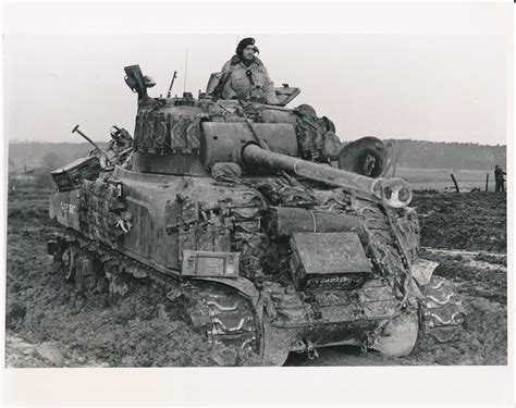 Wartime Photos – Sherman Firefly (VC)