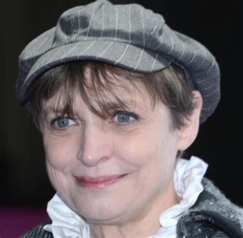 Katharina thalbach is the author of carpe jugulum (4.12 avg rating, 57593 ratings, 1373 reviews, published 1998), alle jahre wieder!? Katharina Thalbach präsentiert neues Hörbuch - WELT