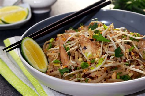 Chicken pad thai noodle recipe is a delicious recipe which is a simple stir fried rice noodle that is tossed along with red bell peppers, carrots, onions and chicken strips. Easy Chicken Pad Thai Recipe