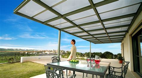 Polycarbonate roof sheets offer high durability. Polycarbonate roofing sheets - the perfect combination of ...