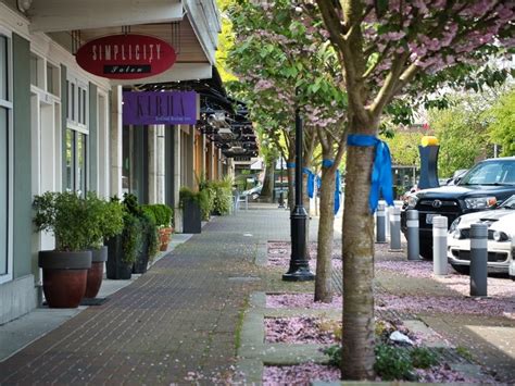Kirkland Lifts Downtown Parking Restrictions And Fees Until March