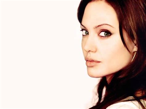 Angelina Jolie Facts Angelina Jolie Interesting Facts Things Know