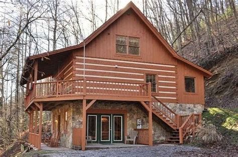 Check spelling or type a new query. Bear Lodge Cabin | Golden Cabins