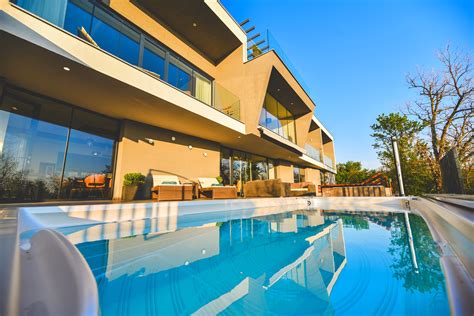 Die beliebtesten regionen um ferienhäuser zu mieten sind deutschland, spanien, italien. FERIENHAUS KROATIEN* 500qm Wohnfläche* Indoor/ Outdoor ...