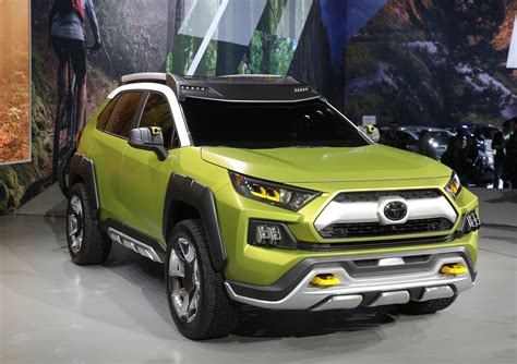 Toyota Offroad Suv Concept Has Removable Lights Cynthia
