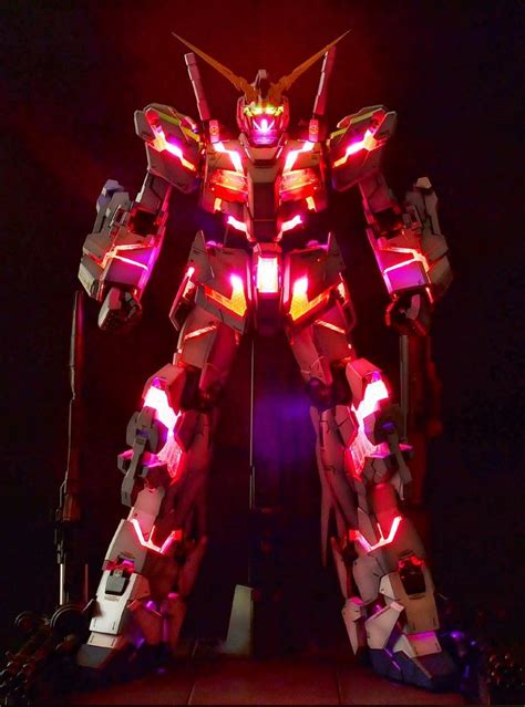 Painted Build Pg 160 Rx 0 Unicorn Gundam With Led Gundam Kits