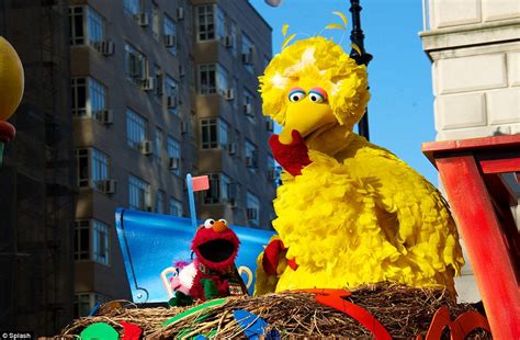 That S Awkward Elmo Sings Nothing S Going To Bring Us Down As He Joins Sesame Street Buddies