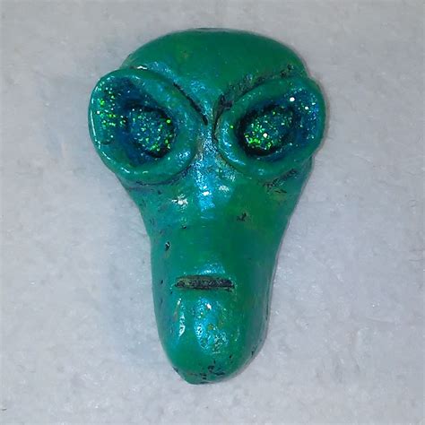 Alien Head Refrigerator Magnet Painted Ceramic By Delmarq Delmarq
