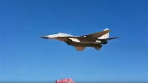 Syrian Mig 29 Salutes Soldiers In Stunning Low Altitude Flyover Video