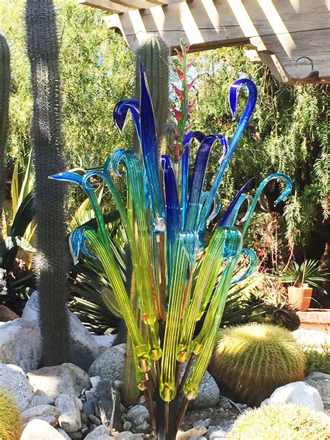 The most popular czech glass colours for painting are red and green. Glass For Your Garden | Viscosity