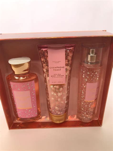 Bath And Body Works Champagne Toast T Set Beauty And Personal Care