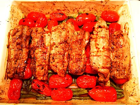Lammfilet mit Tomaten aus dem Backofen
