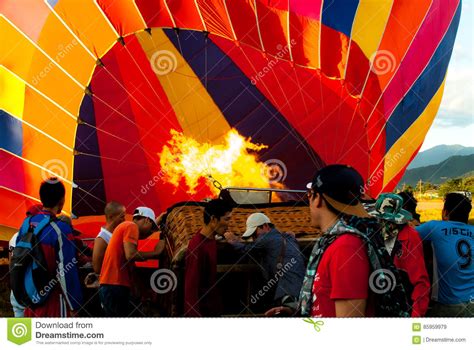 vang-vieng,-laos-november-21,-2015-hot-air-balloon-being-inflated-in-vang-vieng,-laos
