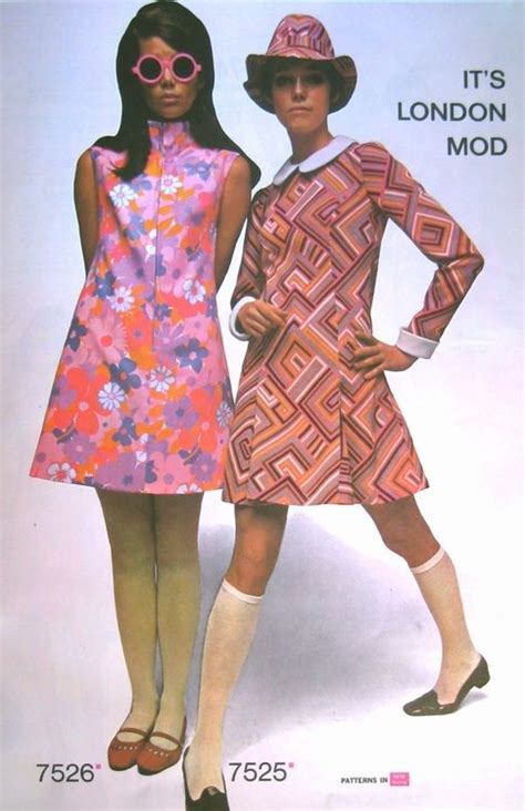 A Line Dresses And Flats Or Kitten Heels 60s And 70s Fashion 1960s