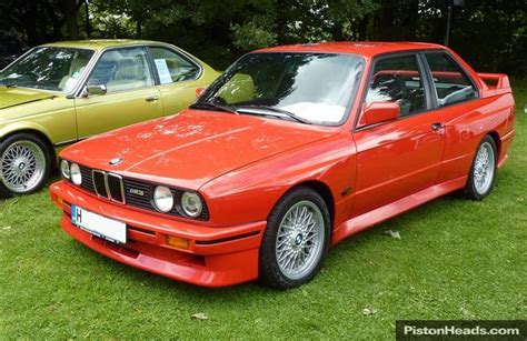 We also recommend reading edmunds' consumer reviews to find common problems, and paying for an independent inspection to. Brilliant Red E30 M3 - H Reg.