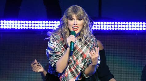 Taylor swift has been sorted into slytherin, and she's bringing a new banger to their house parties. Taylor Swift Trends As She Can Now Legally Re-Record Old Music