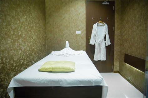 Elysian Spa Kukatpally Hyderabad