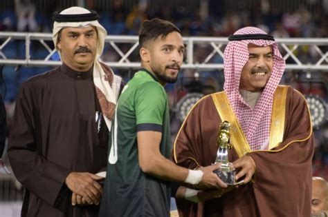 تلقى حضرة صاحب الجلالة الملك حمد بن عيسى آل خليفة عاهل البلاد المفدى الرئيس الفخري للمؤسسة الملكية للأعمال الإنسانية حفظه الله ورعاه، رسالة شكر من سمو الشيخ ناصر بن حمد آل خليفة ممثل جلالة الملك للأعمال الإنسانية. ‎الحرس الملكي يتوّج بطلاً للمرة الثانية لكأس المشير لكرة ...