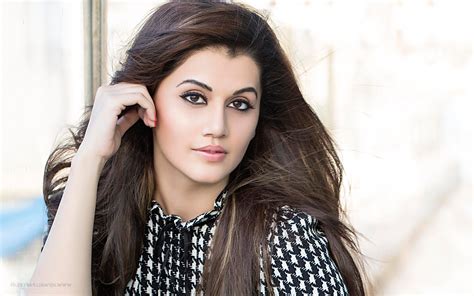 Taapsee Pannu 2016 Hd Indian Celebrities 4k Wallpapers Images Backgrounds Photos And Pictures