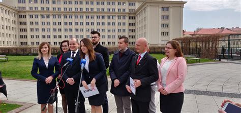 Poznaj wyniki głosowania w całym kraju oraz w twojej miejscowości. Rzeszów. Wybory do PE. Kukiz'15 zarejestrował listę na ...