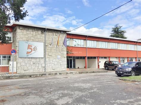 Simple Science: How to Make a Volcano with Kids