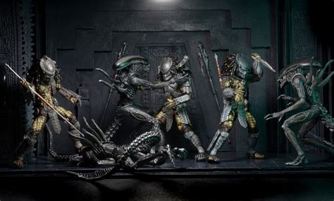 Updated Neca Reveal New Alien Vs Predator Predators From Their