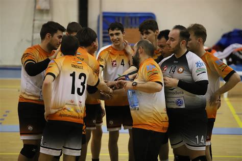 Ad Club Pacense Voleibol El Extremadura Badajoz Cpv Ofrece Su Mejor