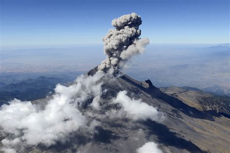 Te Insistimos Si Te Acercas Al Volcán Popocatépetl Puede Ser Mortal