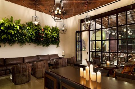 Classcic Elegant Restaurant Interior Design Of La Cave Las Vegas