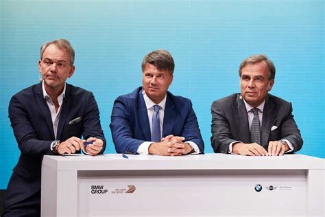 Bmw Group The Next 100 Years Iconic Impulses The Bmw Group Future