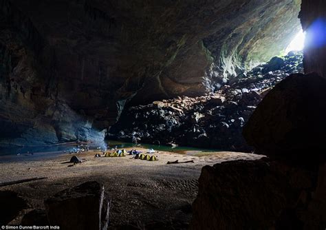 Son Doong Cave The World S Largest Cave Is Open For Tours In Vietnam