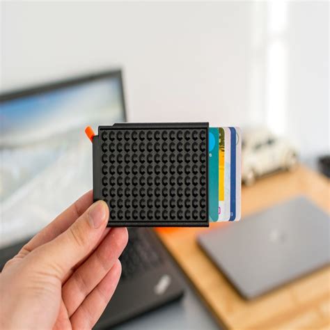 Slim credit card wallet can not only save your cards from getting lost but can also keep them safe from various external interferences or these sleek. Slim Credit Card Wallet #3DThursday #3DPrinting « Adafruit Industries - Makers, hackers, artists ...