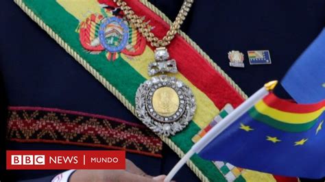 bolivia el insólito robo y hallazgo de la medalla y la banda presidencial de evo morales en