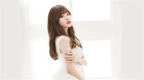 Wallpaper Model Rambut Panjang Asia Gaun Rambut Hitam Korea K Pop Pakaian Kim Yura
