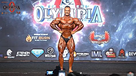 Chris Bumstead Posing Classic Physique Olympia Youtube