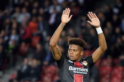 Discover more details about salary, lifestyle. Rumores Chelsea monitora Leon Bailey, disputa Nabil ...