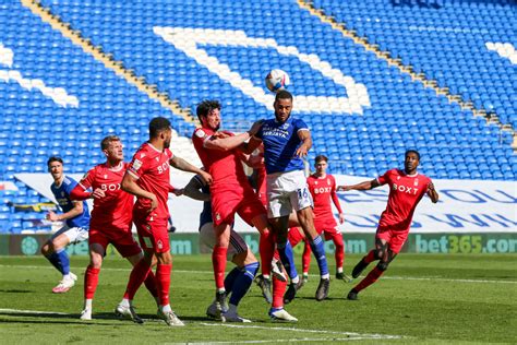 Han spiller hovedsageligt som forsvarer for nottingham forest i championship. Nottingham Forest fans laud Scott McKenna after 1-0 win at ...